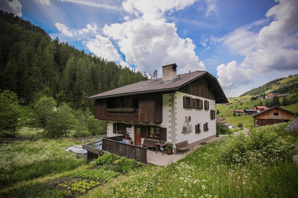 Casa Serac' La Valle Eksteriør bilde